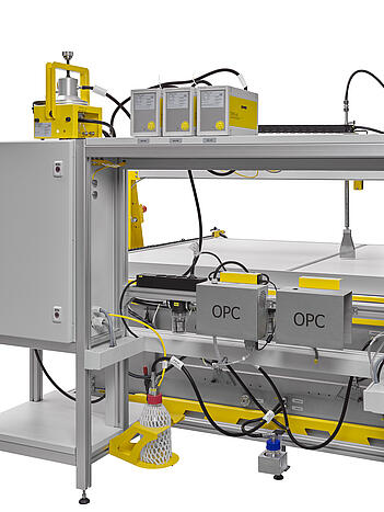 AFS 152/A Testsystem, Rückseite mit optischen Partikelzählern (OPC)